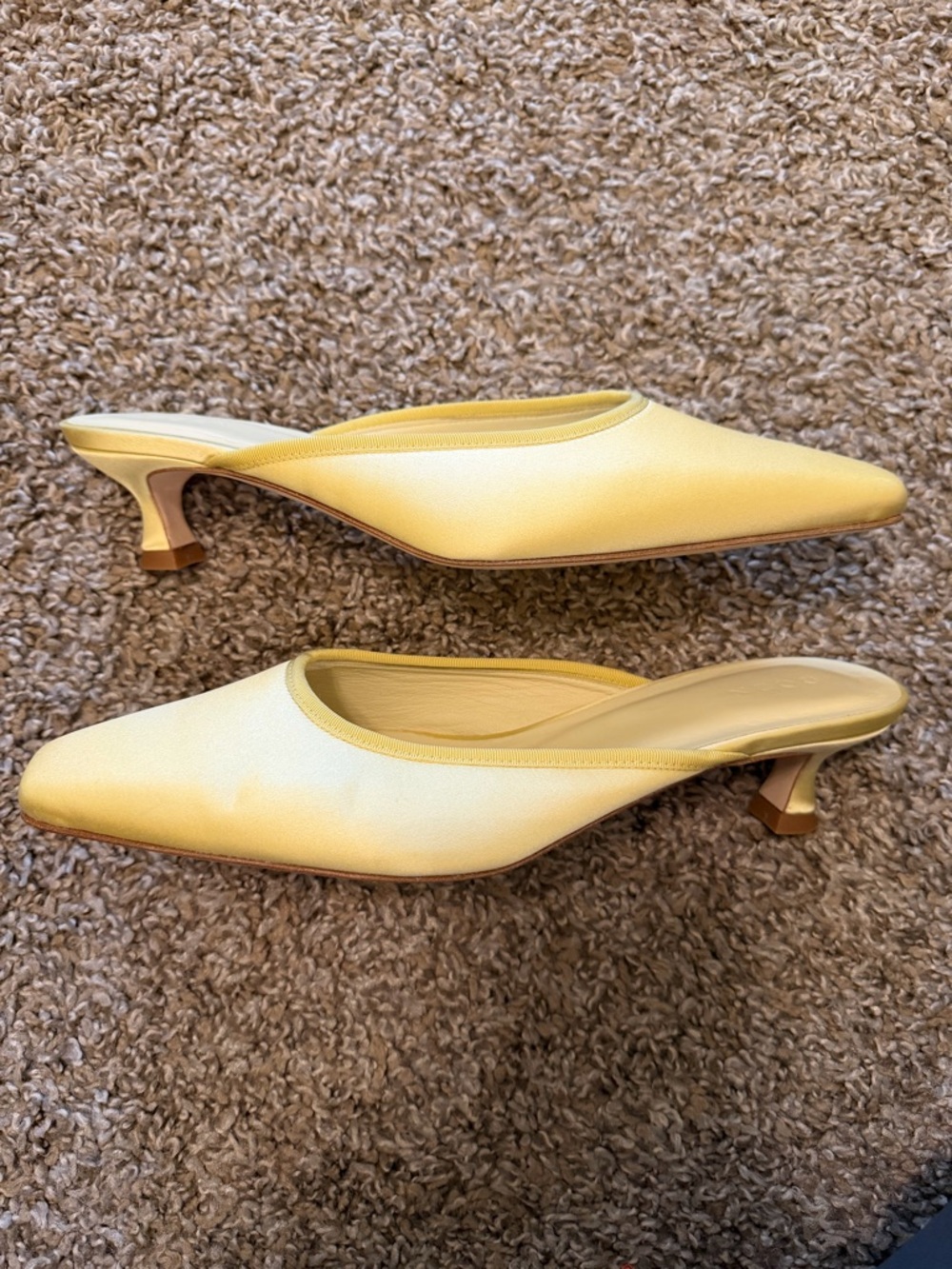 DÔEN Luma Satin Heel 38 - Butter Yellow - Picture 4 of 5